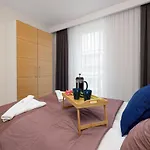 Klifowa Premium With Spa, Fitness & Kids Club By Renters Apartment *