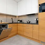Klifowa Premium With Spa, Fitness & Kids Club By Renters Apartment